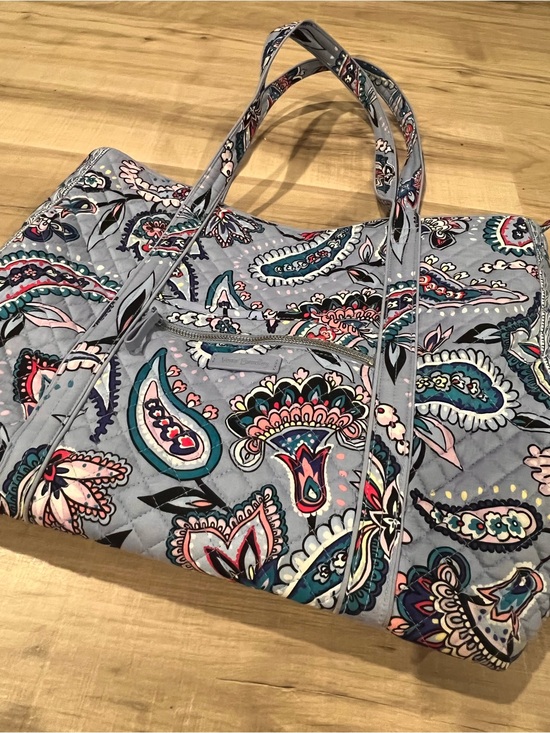 Vera Bradley Handbags - Vera Bradley Quilted Paisley Travel Tote in Light Blue with Teal & Pink Accents